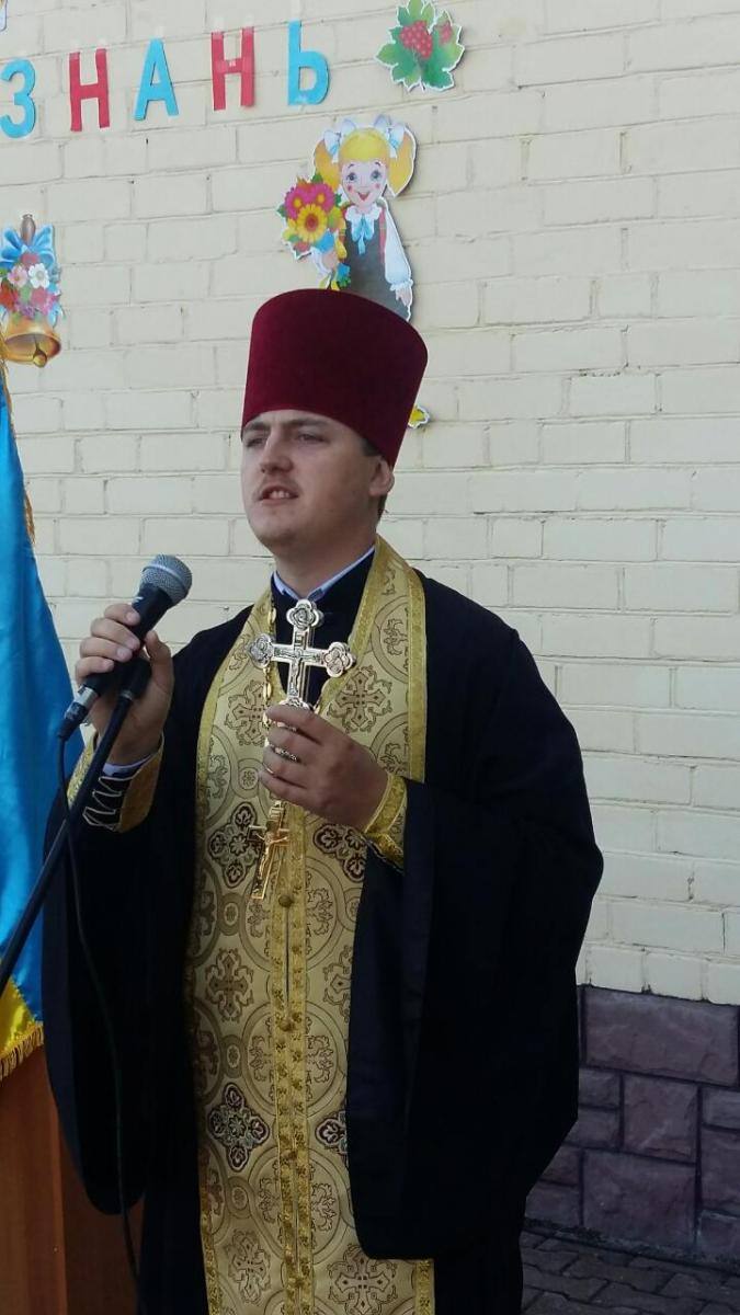День Знань в Новороманівській школі та Слободороманівській гімназії!