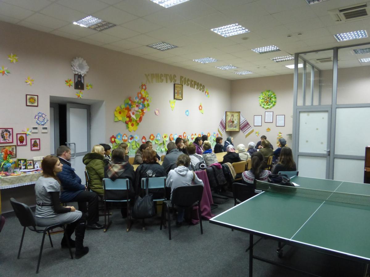БАТЬКІВСЬКІ ЗБОРИ ВОСКРЕСНОЇ ШКОЛИ