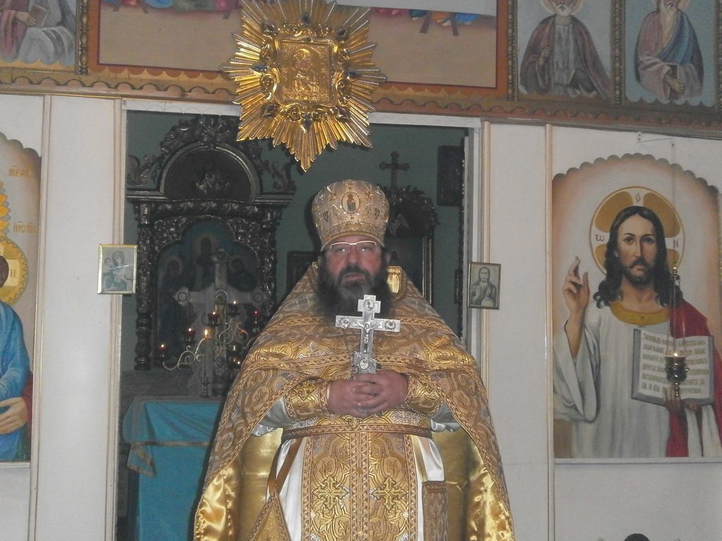 Соборна молитва лунала у Свято-Покровському храмі с. Мирославки: духовенство і парафіяни молилися за мир