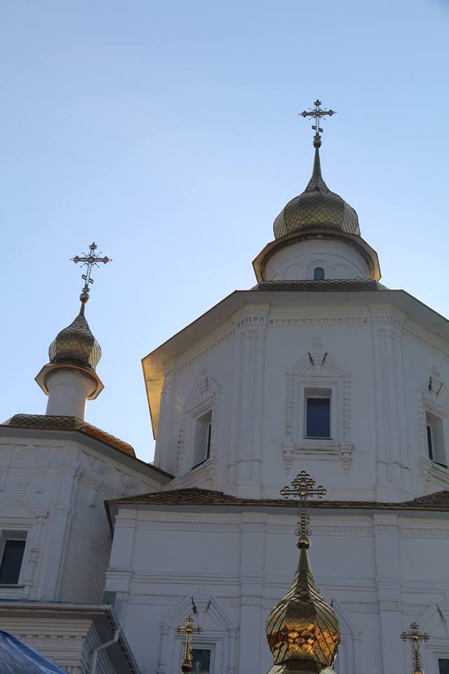 Митрополит Никодим взяв участь у святкові літургії з нагоди 20-річчя відродження Мовчанської обителі в Путивлі!