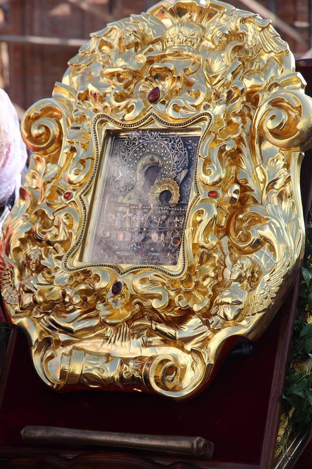 Митрополит Никодим взяв участь у святкові літургії з нагоди 20-річчя відродження Мовчанської обителі в Путивлі!