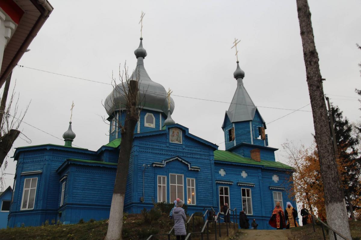 Мощі великомученика Димитрія Солунського зустріли у Житомирській єпархії!