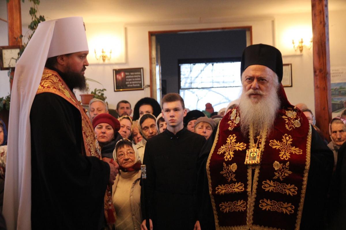 Мощі великомученика Димитрія Солунського зустріли у Житомирській єпархії!