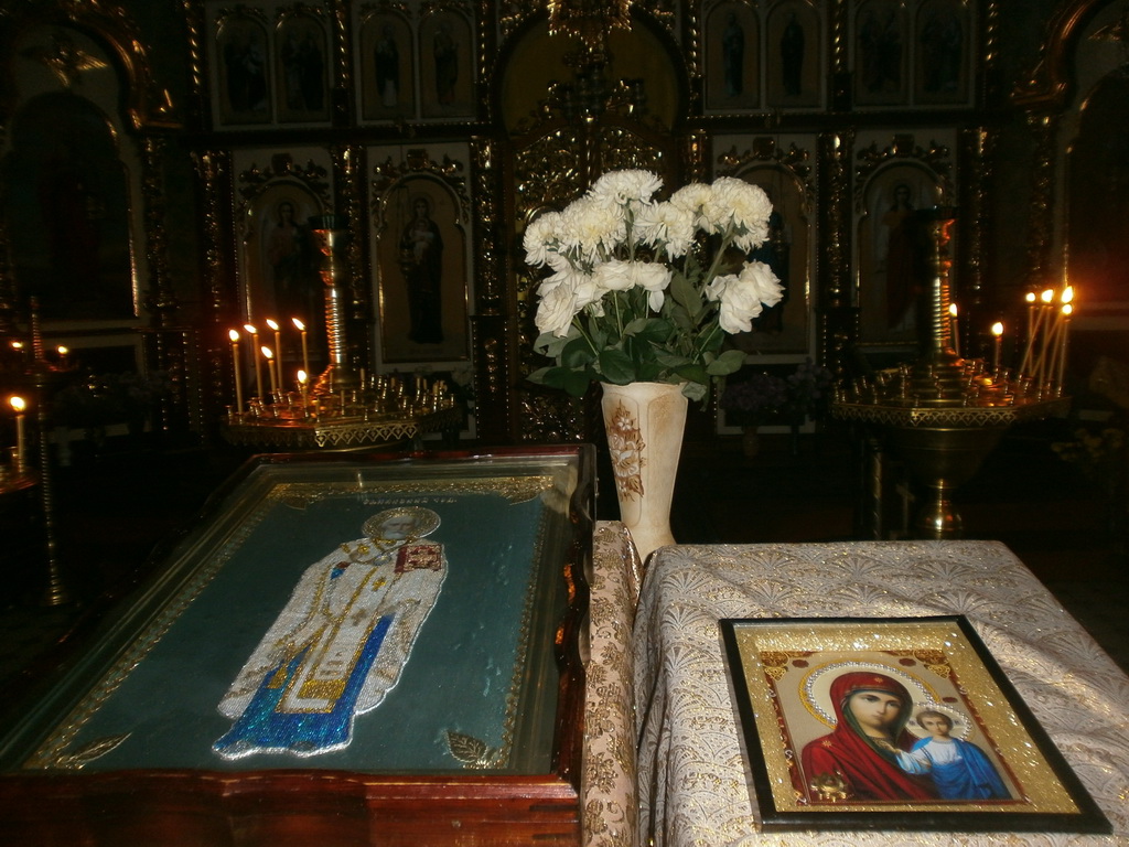 Дмитрівська поминальна субота: з молитвою про спочилих, думками про ближніх та справами милосердя