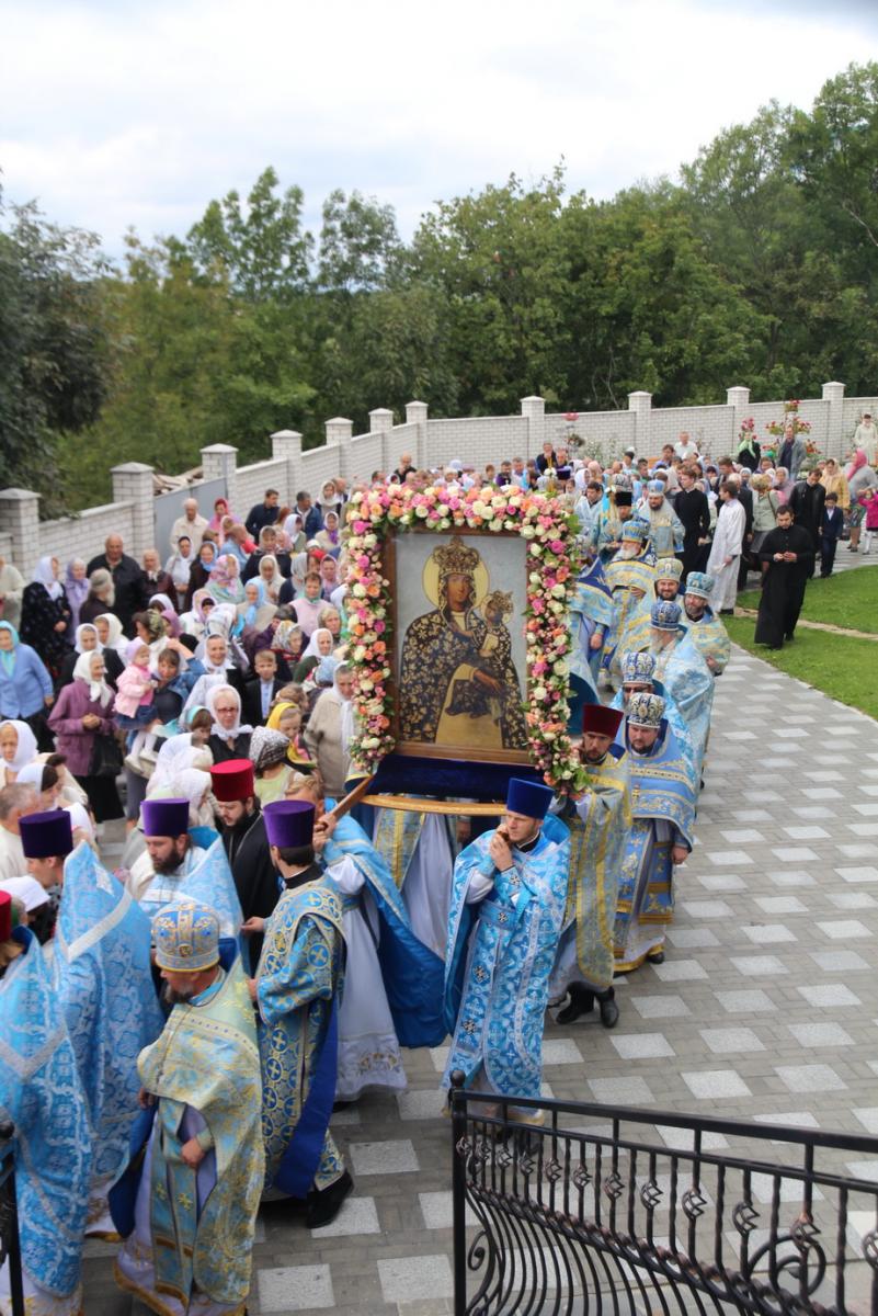У Житомирі вшанували ікону Матері Божої!