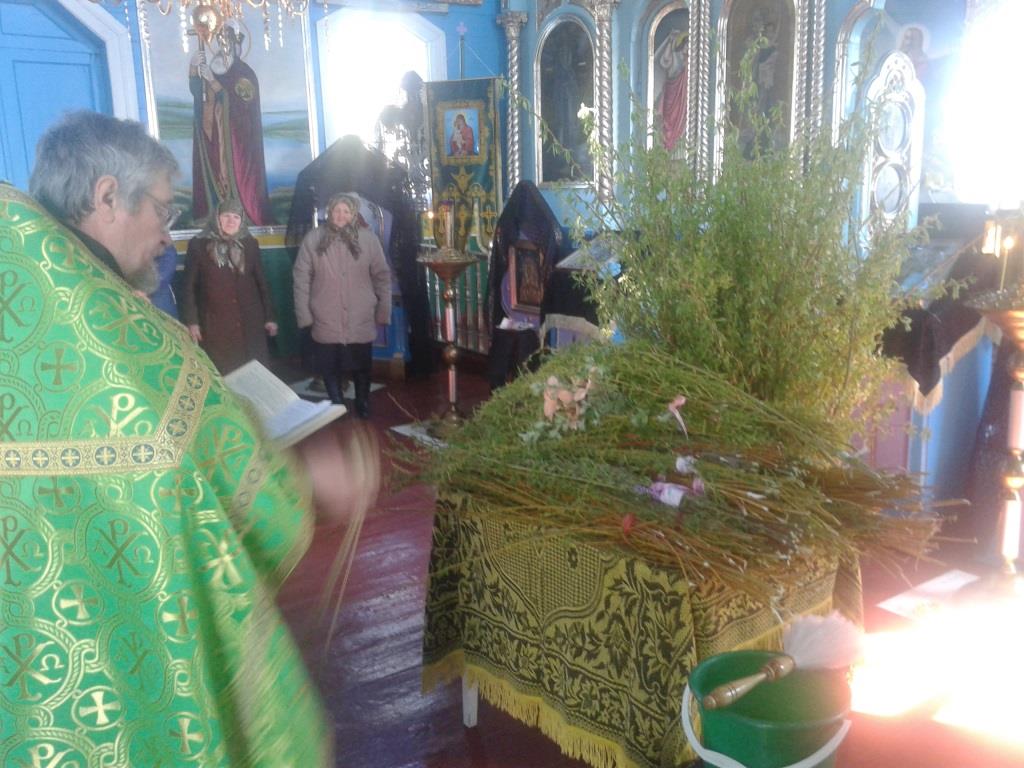 Духовенство Андрушівського благочиння піднесли молитви за мир в Україні