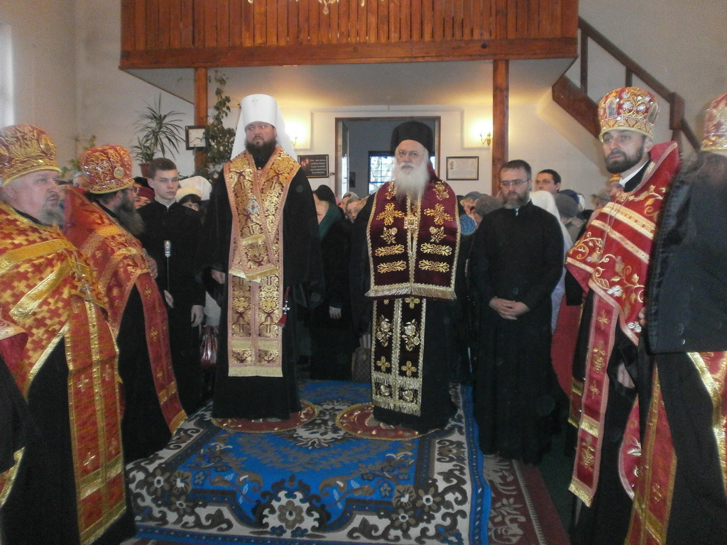 Ковчег із мощами св. вмч. Димитрія Солунського перебував у Свято-Димитрівському храмі смт Гришківців