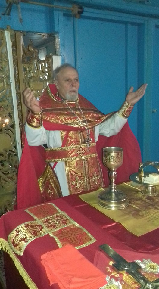 Своє престольне свято святкувало село Бурківці!