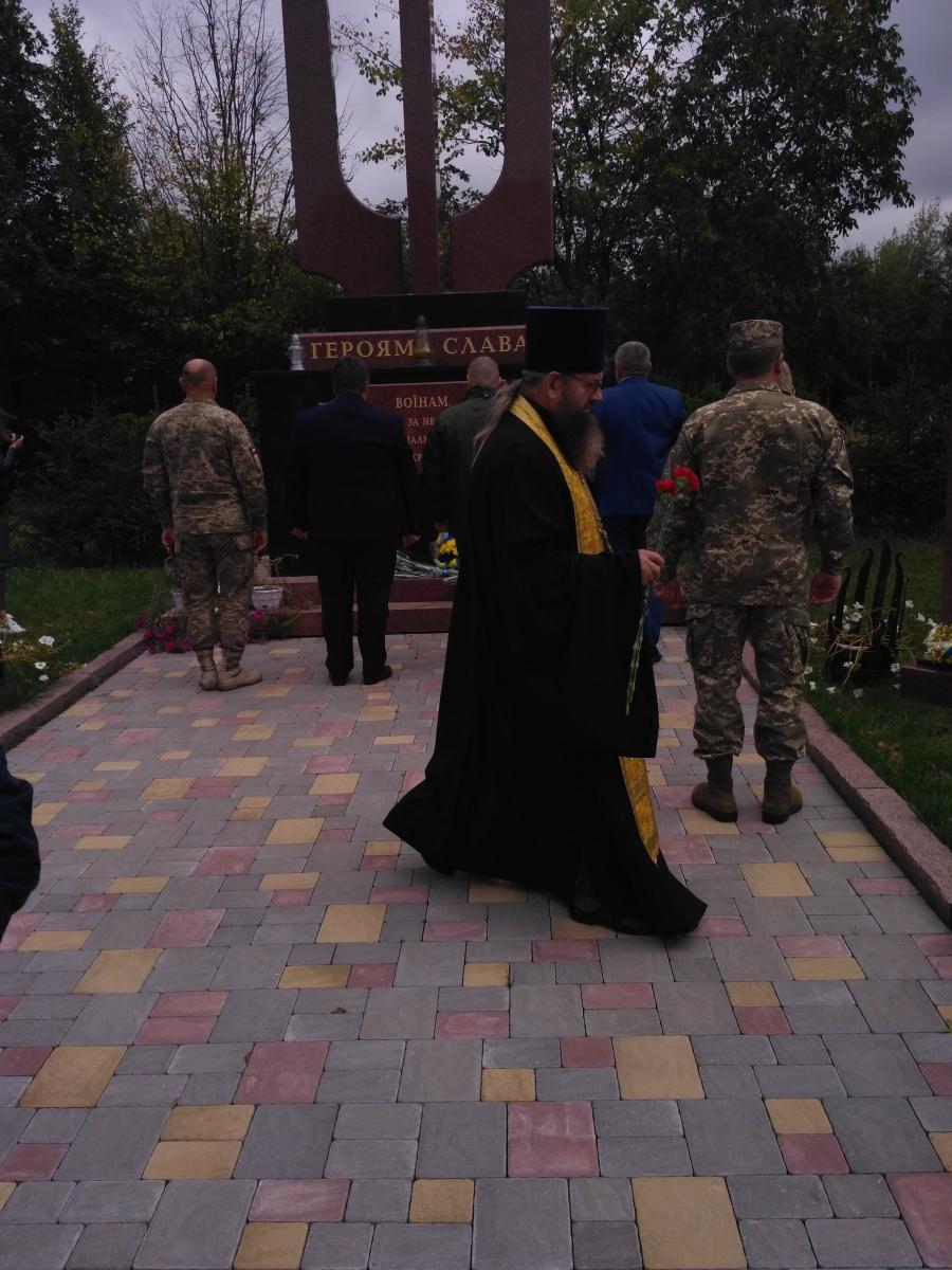 Молебень для військових.