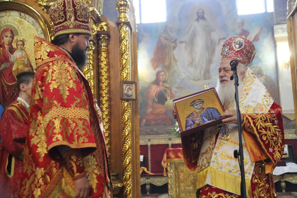 Три митрополити звершили Божествеургію у кафедральному соборі м. Житомира в день шанування святого великомученика Димитрія Солунського!