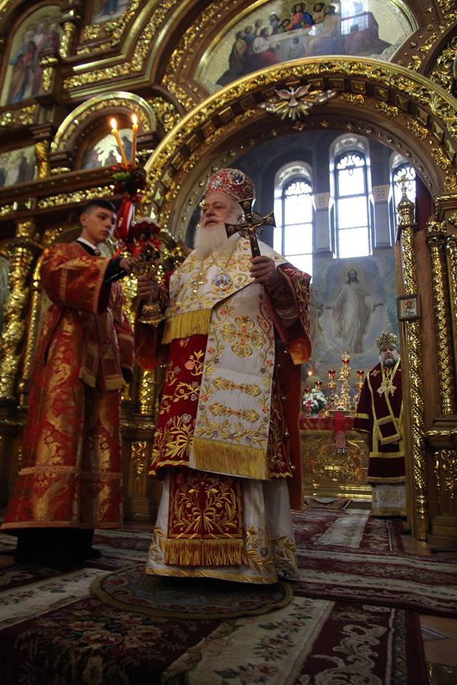 Три митрополити звершили Божествеургію у кафедральному соборі м. Житомира в день шанування святого великомученика Димитрія Солунського!