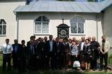 Візит до храму.