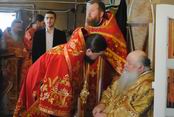 Єпископ Никодим привітав митрополита Нифонта із Днем Ангела.