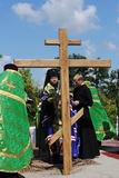 У селі Райках Владика Никодим освятив наріжний камінь під будівництво нового храму.