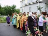 Днесь благодать Святого Духа нас собра.