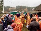 Вірні Богові і Церкві! Соборна Божественна літургія у хатинці в Левкові!