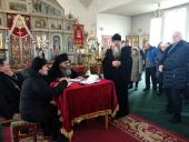 Парафіянам Свято-Димитрівського храму смт Гришківців представили нового настоятеля!