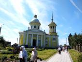 Престольний празник у Свято-Троїцькому храмі м. Бердичева: День Святого Духа відзначили православні віруючі