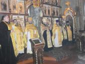 Сторічну парафіянку Свято-Миколаївського собору Катерину Андріївну Ходакову привітали з віковим ювілеєм!