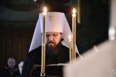 Четверту частину покаянного канону Правлячий архієрей звершив у храмі апостола Іакова.