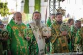 Митрополит Никодим взяв участь у Божественній літургії з нагоди Дня ангела Предстоятеля УПЦ на площі перед Свято-Успенським собором Києво-Печерської Лаври