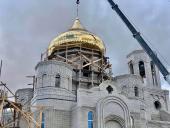 Студениця. Митрополит Никодим звершив чин освячення нових надкупольних хрестів.