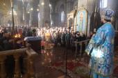 Всенічна напередодні та архієрейське богослужіння в  день свята Введення Богоматері у храм!